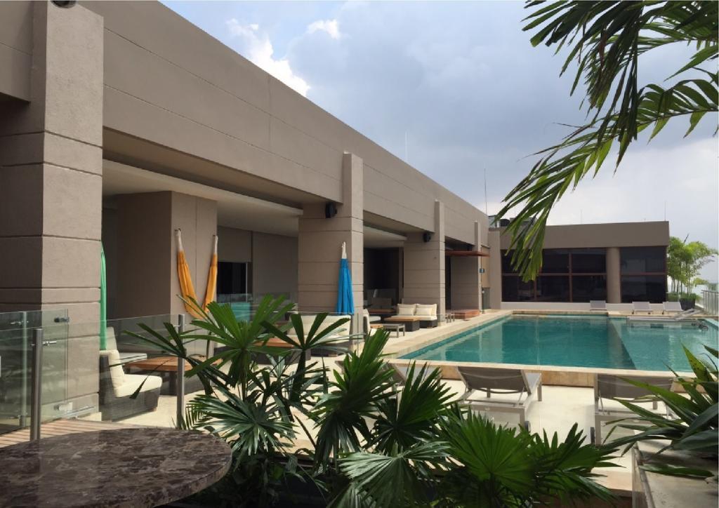 Ghl Hotel Montería Exteriör bild The pool at the hotel